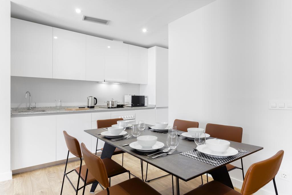 Home Art Apartments Madrid Ngoại thất bức ảnh