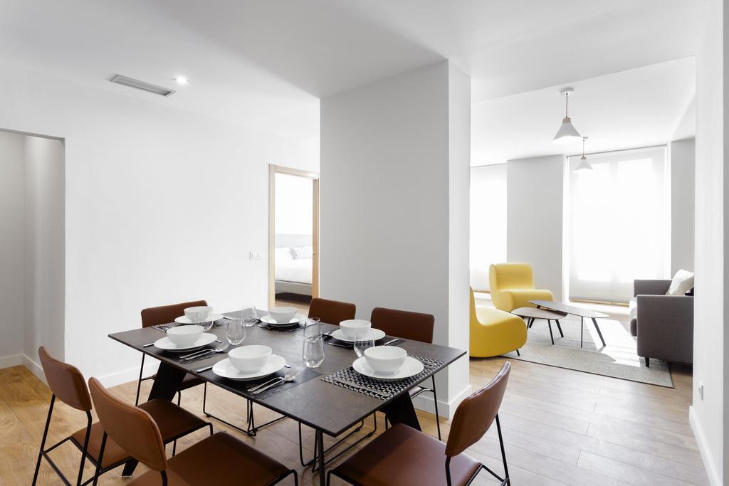 Home Art Apartments Madrid Ngoại thất bức ảnh